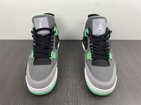 Air Jordan 4?green