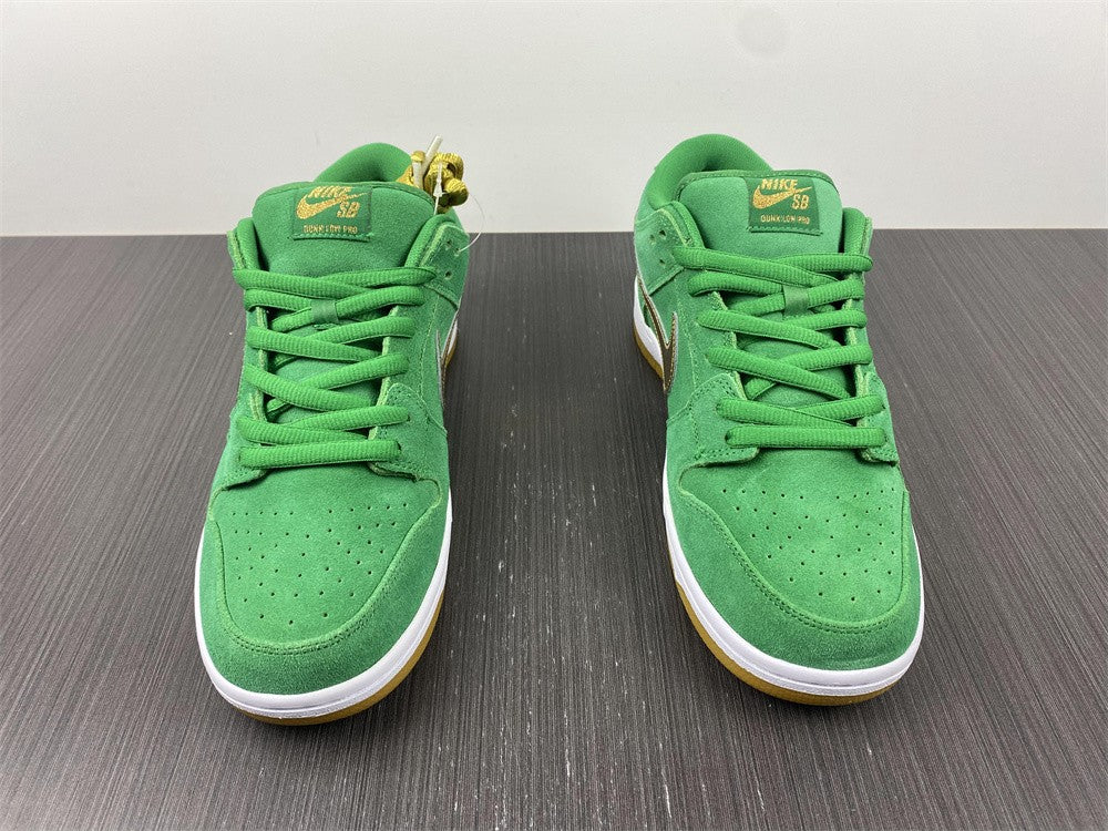 Nike SB Dunk Low St. Lucky Green