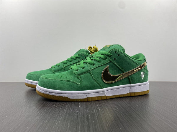 Nike SB Dunk Low St. Lucky Green