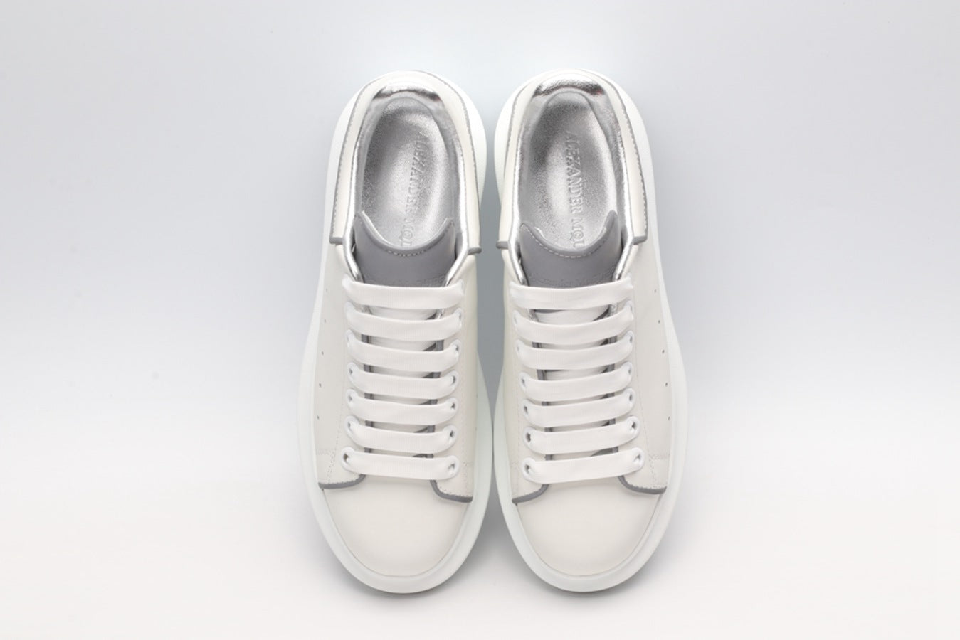 Alexander McQueen 3M Detail Oversized Sneaker