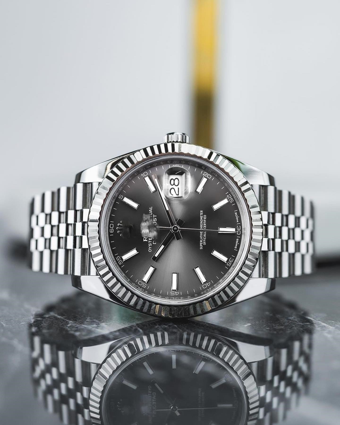 Rolex Oyster Perpetual 411