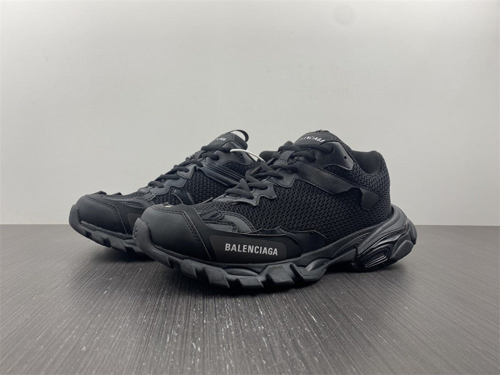 Balenciaga track