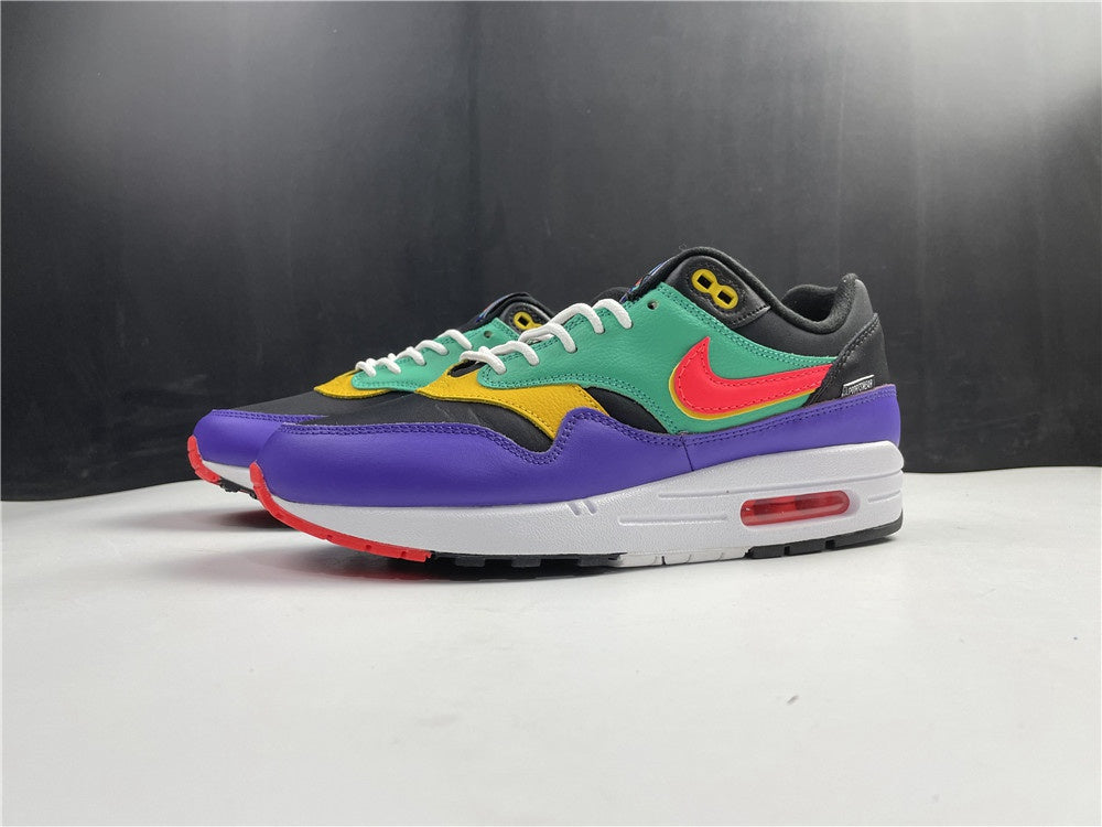 Nike Air Max 1 SE