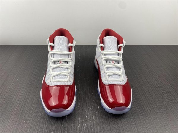 Air Jordan 11 Cherry