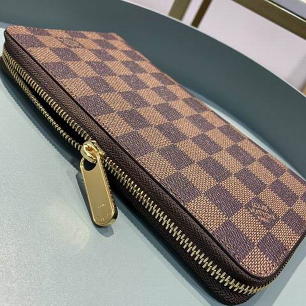 LV Wallet