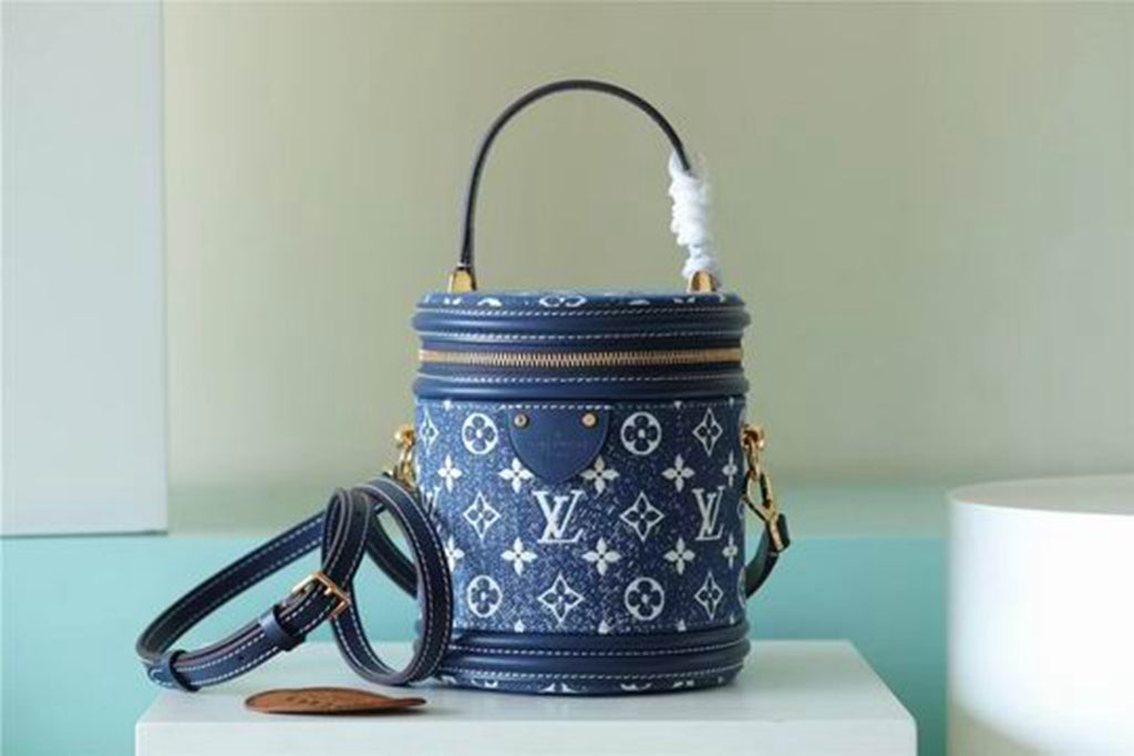 LV Bucket Bag