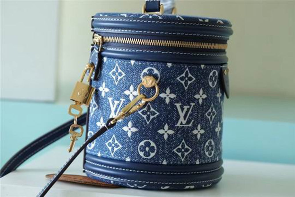 LV Bucket Bag