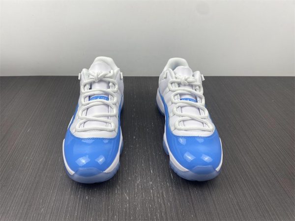 Air Jordans 11 Low 'University Blue'