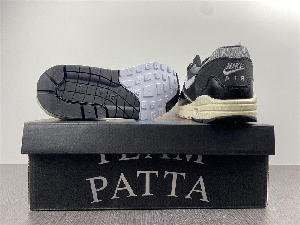 Nike Air Max 1 Patta Waves Black?