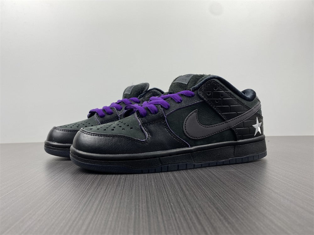 Familia x Nike SB Dunk Low First Avenue K