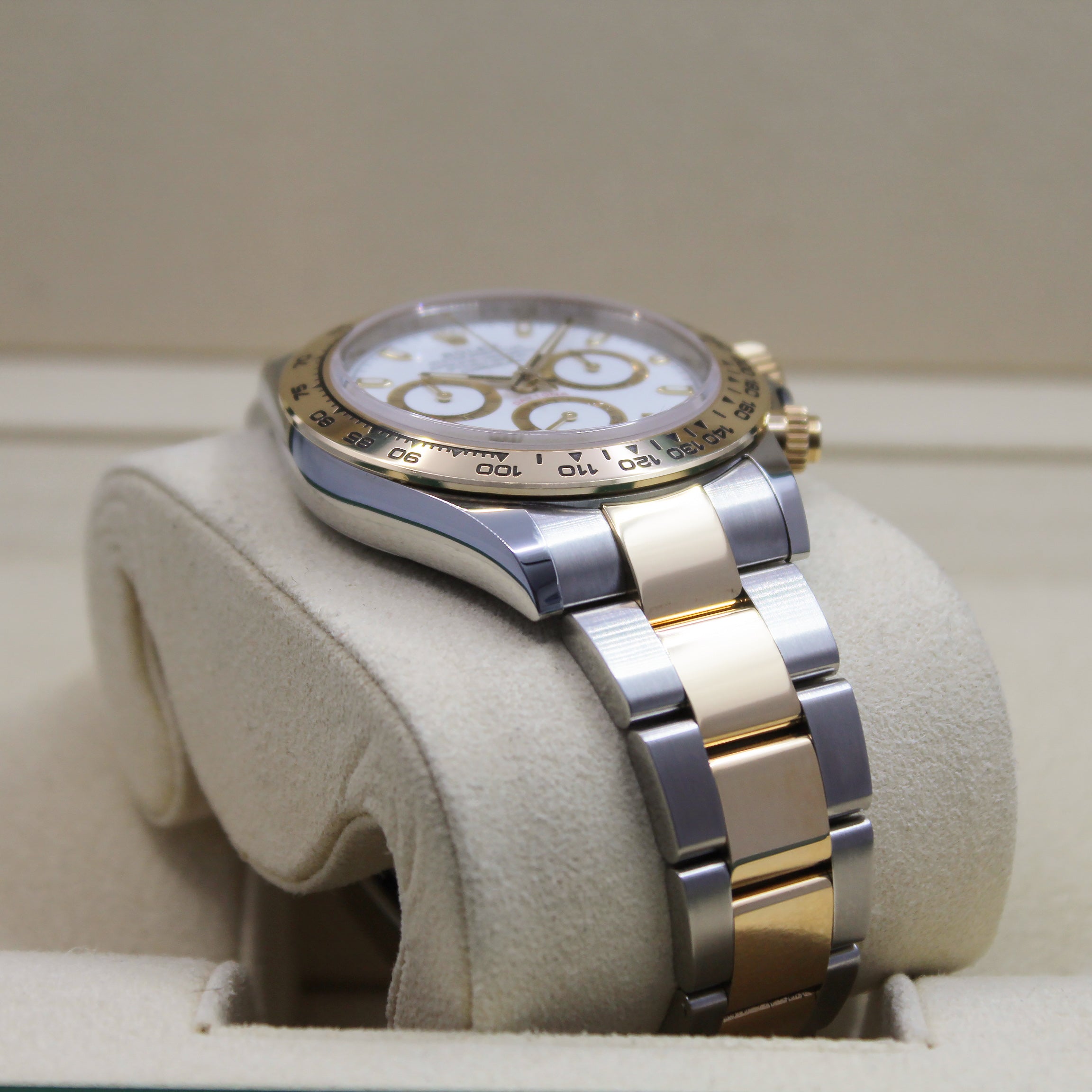 Cosmograph Daytona 116503 (White Dial)