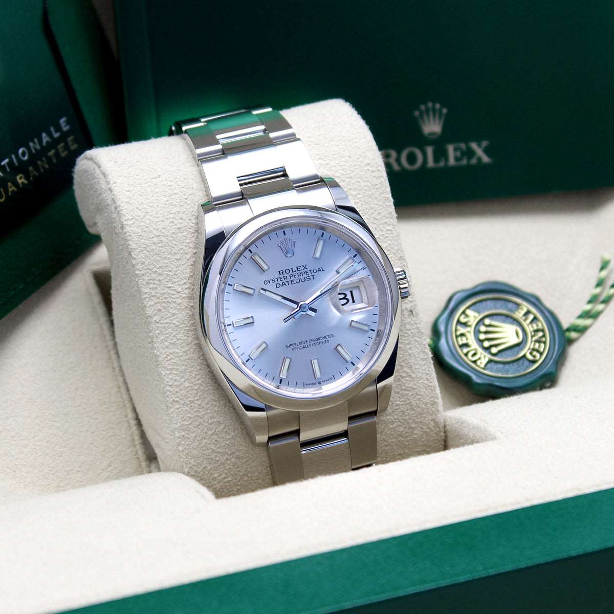 Datejust 36 126200 (Silver Baton Dial)