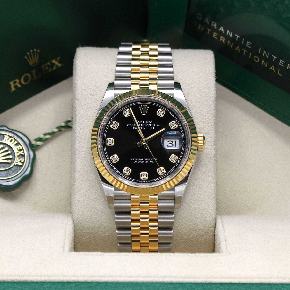 Datejust 36 126233 (Black Diamond Dial)