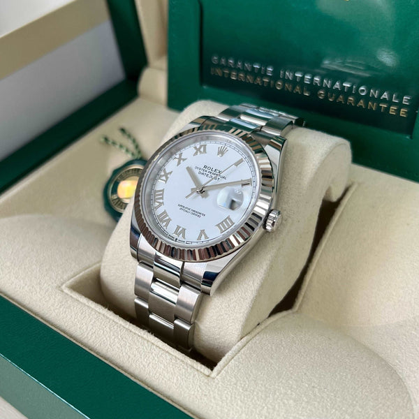 Datejust 41 126334 (White Roman Numeral Dial-Oyster Bracelet)