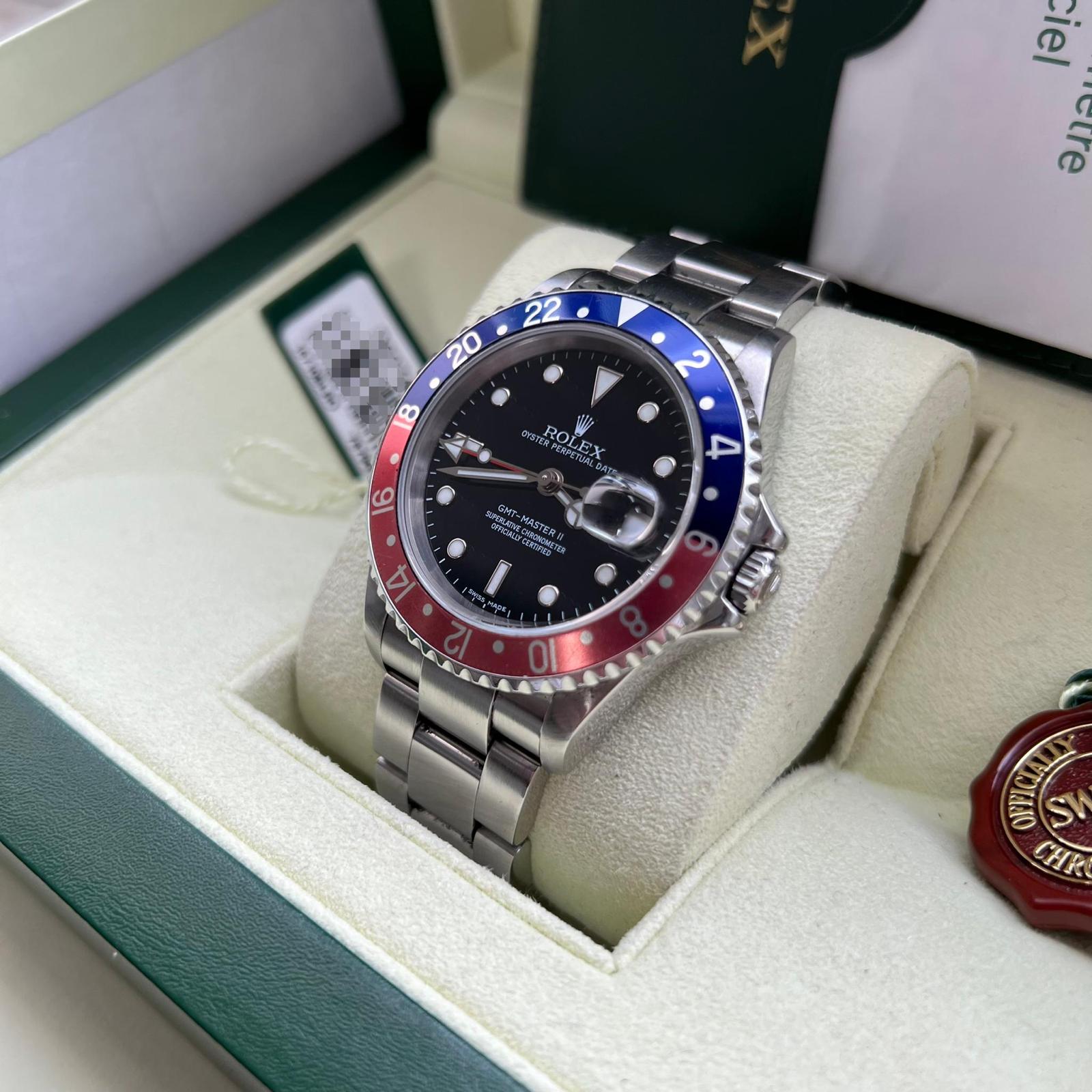 GMT-Master II 16710 (Faded Blue-Red Bezel)