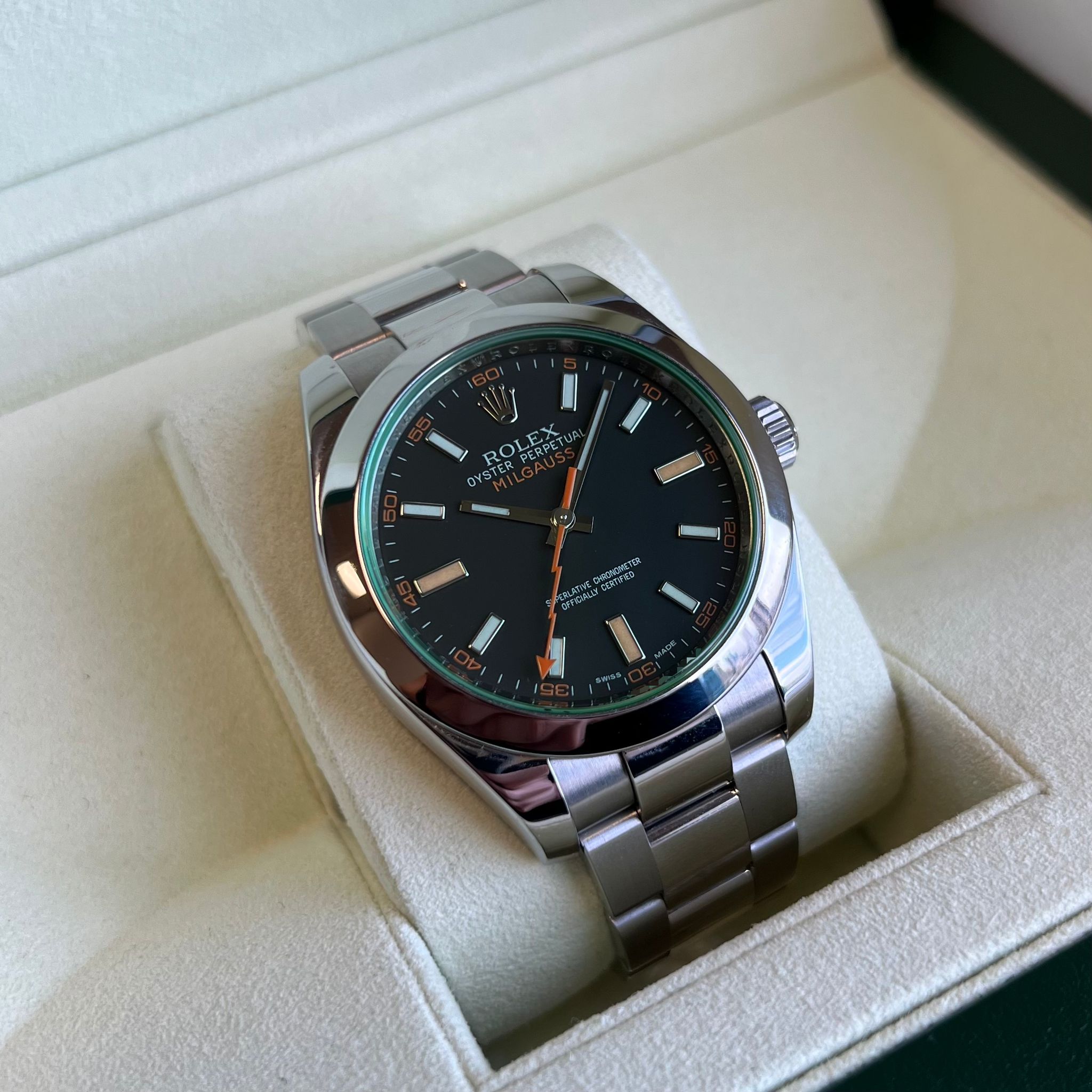 Milgauss 116400GV (Black Dial-Green Glass)