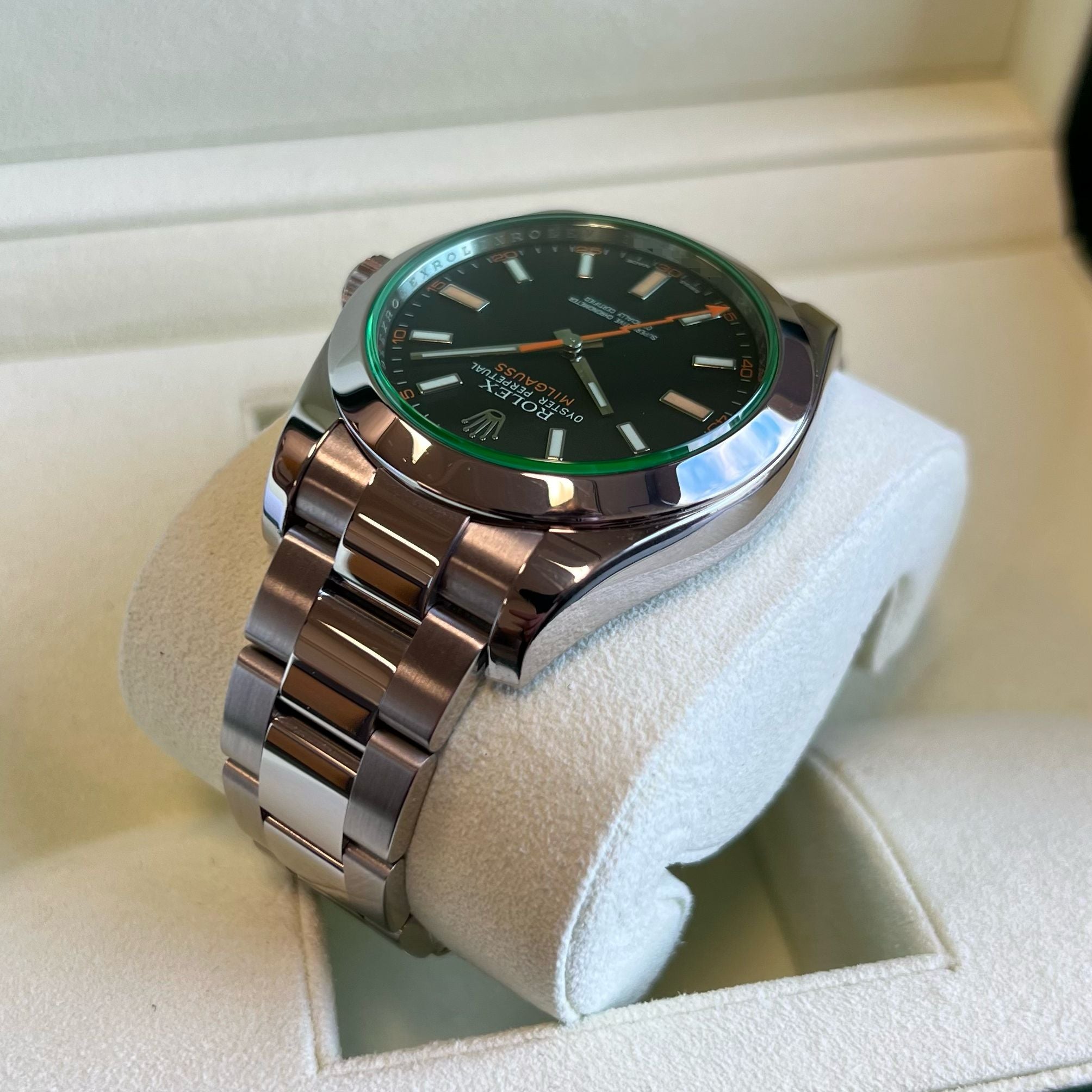 Milgauss 116400GV (Black Dial-Green Glass)