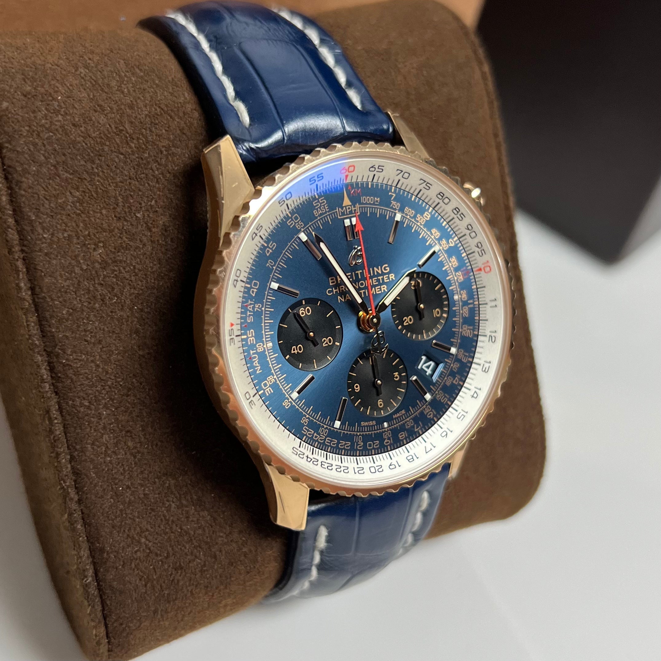 Navitimer 1 B01 Chronograph RB0121 (Blue Dial)