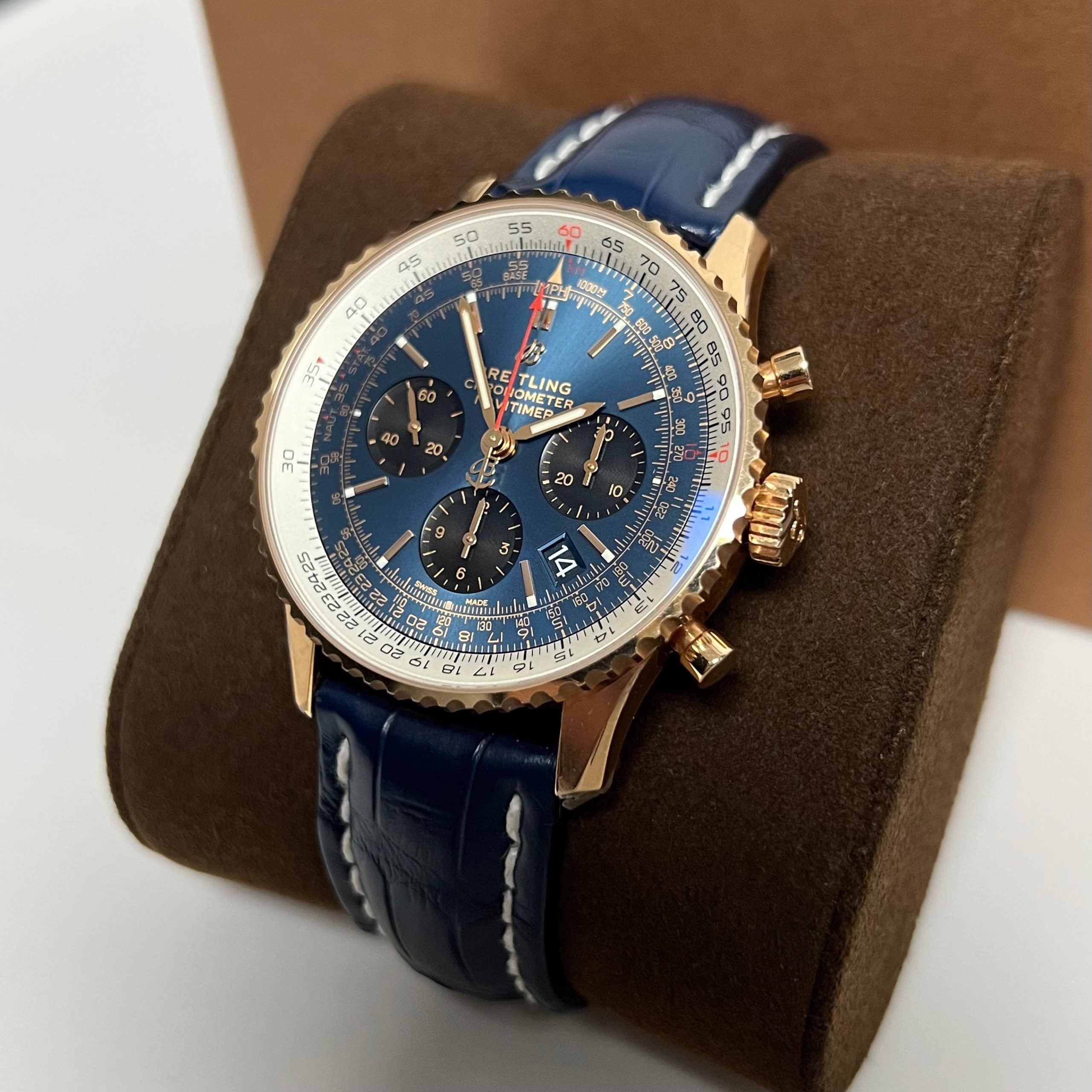 Navitimer 1 B01 Chronograph RB0121 (Blue Dial)