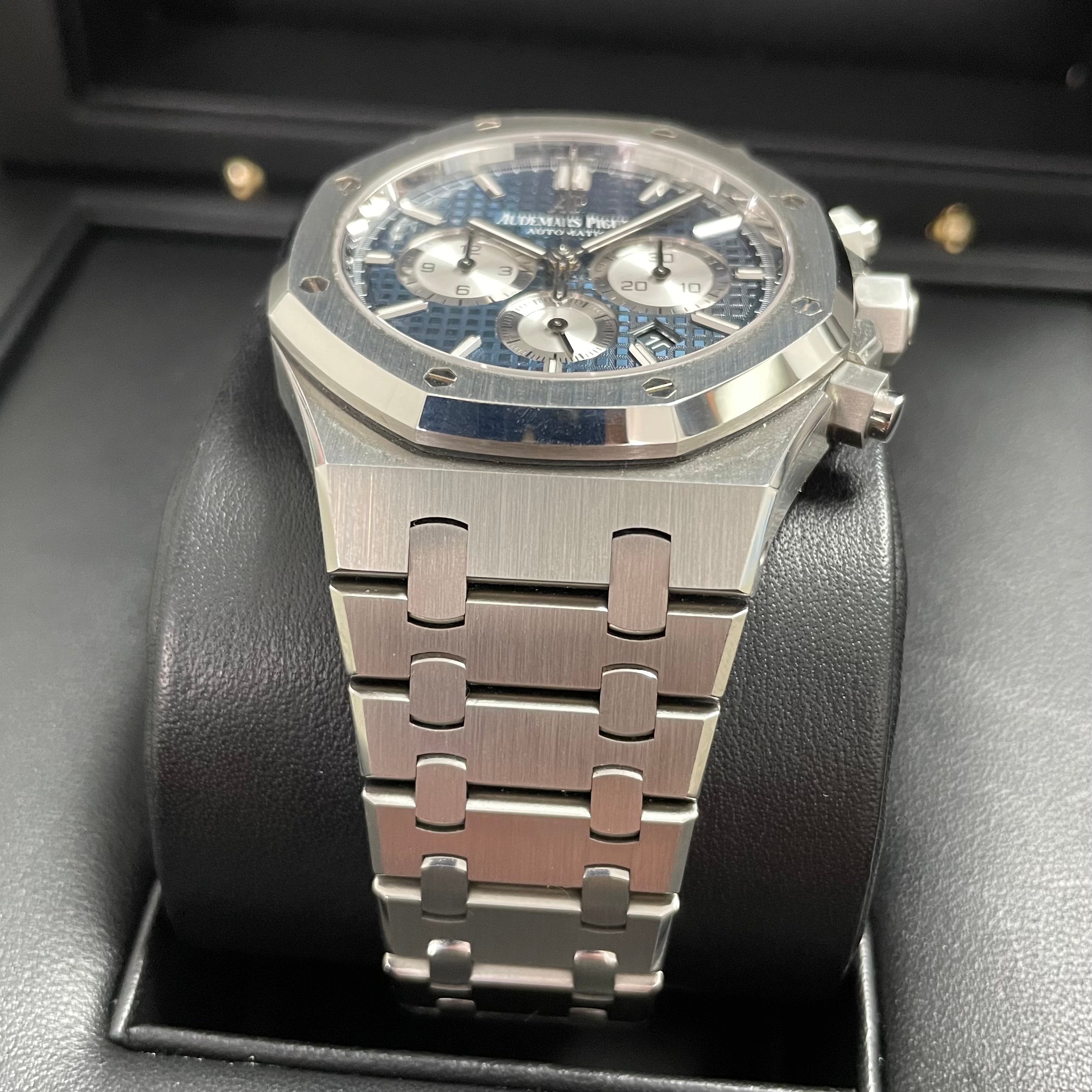 Royal Oak Chronograph 26331ST.OO.1220ST.01 (Blue Dial)