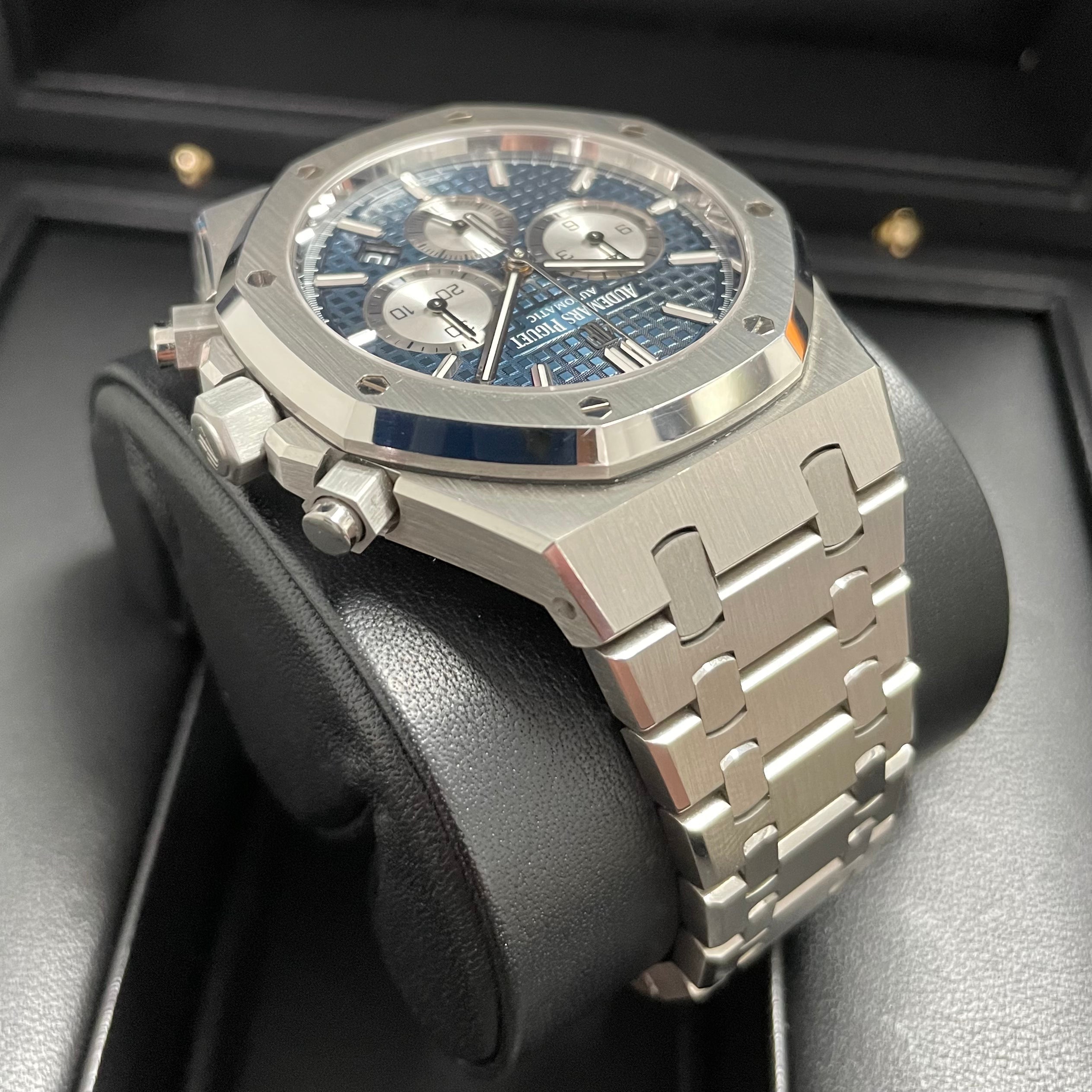 Royal Oak Chronograph 26331ST.OO.1220ST.01 (Blue Dial)