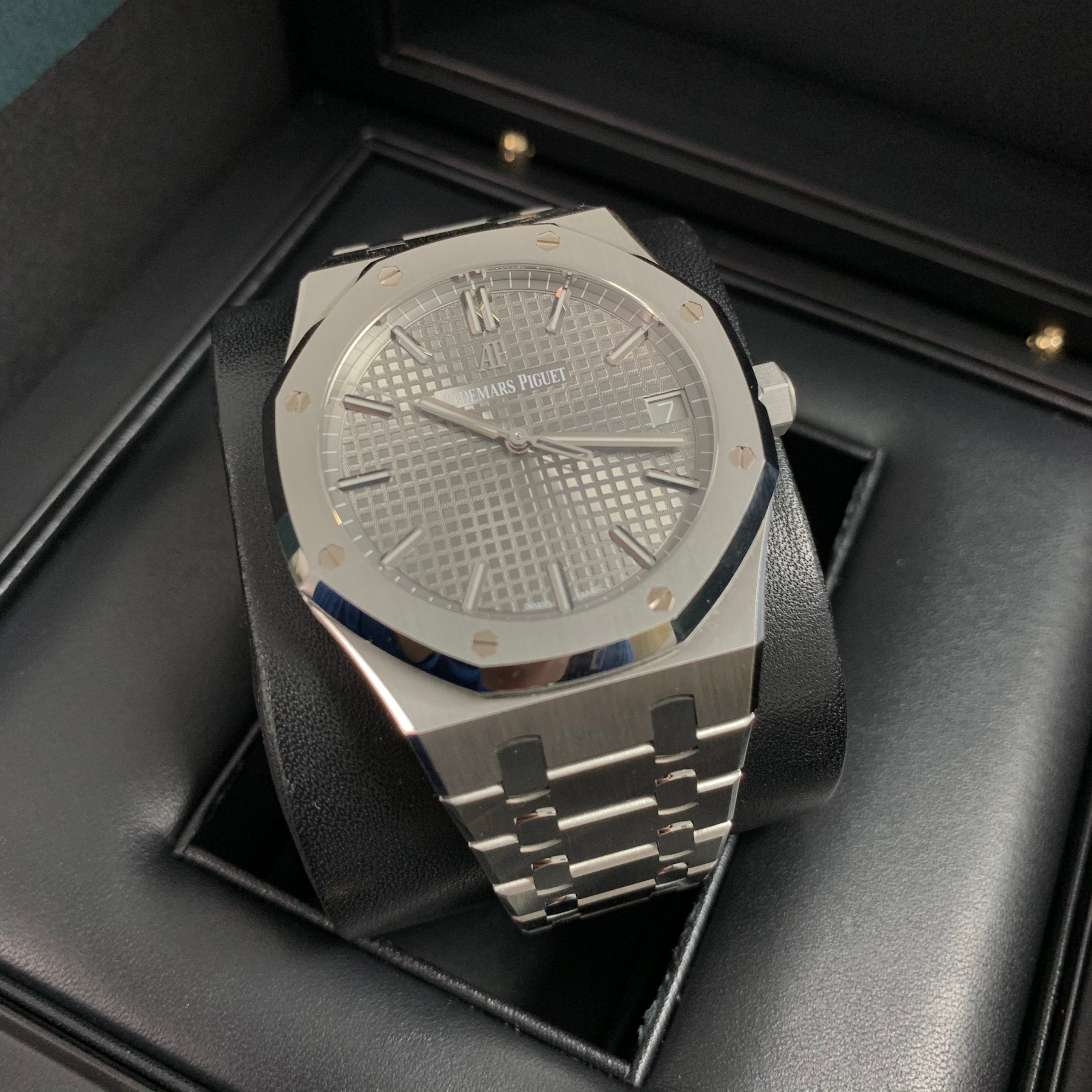 Royal Oak Selfwinding 15500ST.OO.1220ST.02 (Rhodium Grey Dial)