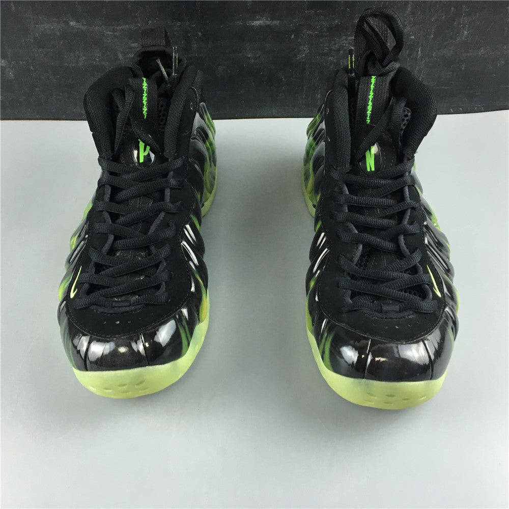 Nike Foamposite One ParaNorman