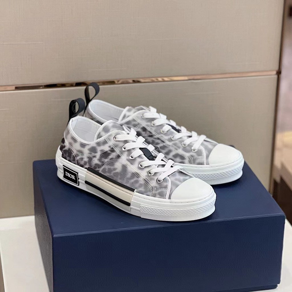 Dior sneakers