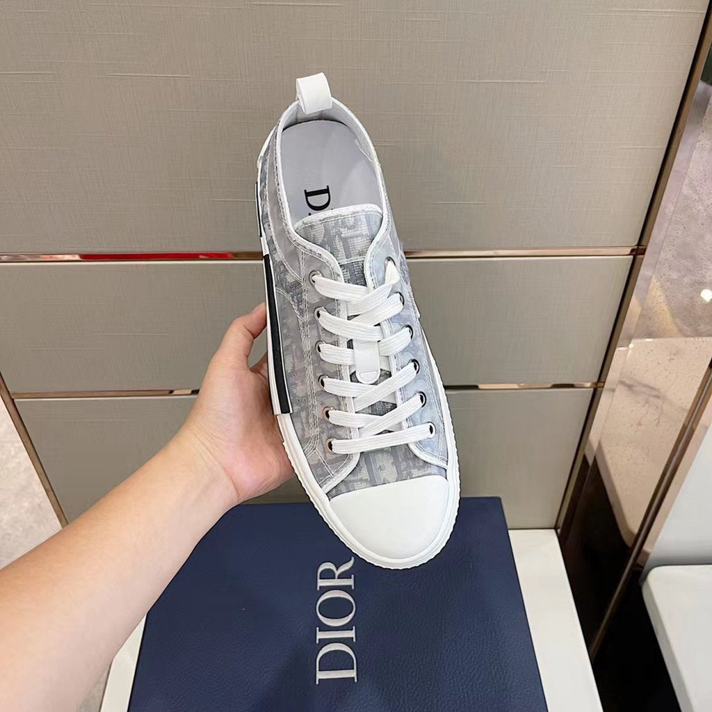 Dior sneakers