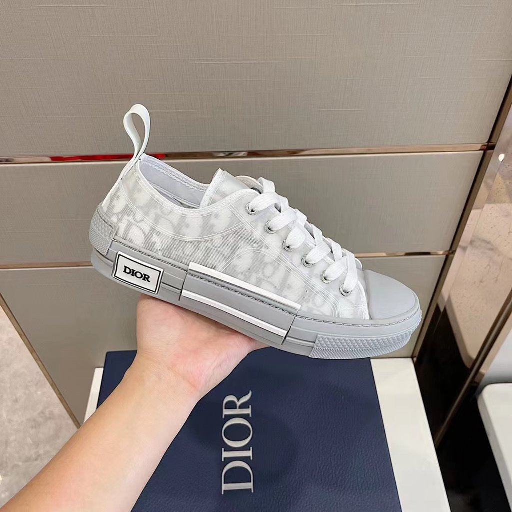 Dior sneakers