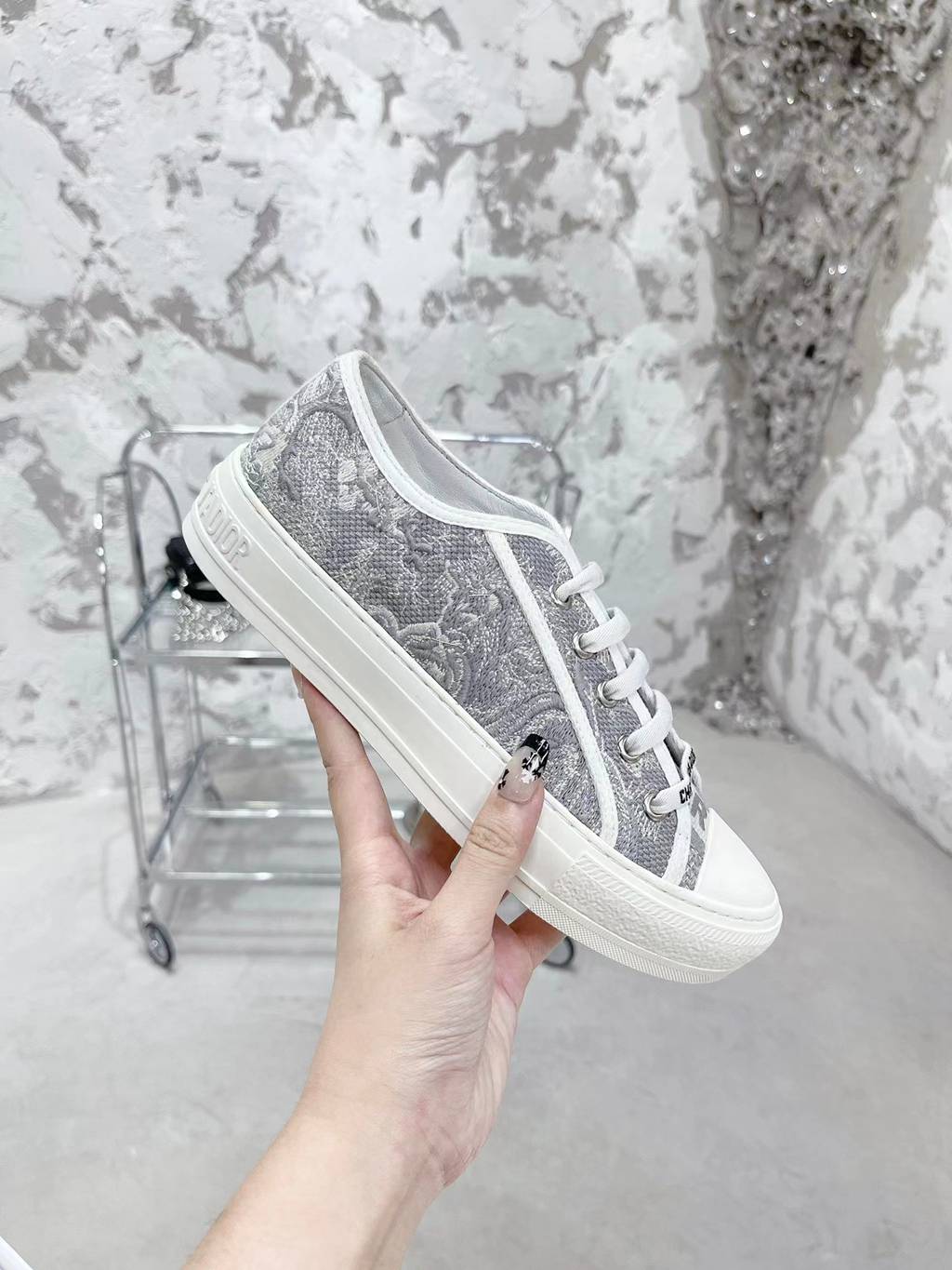 Dior sneakers