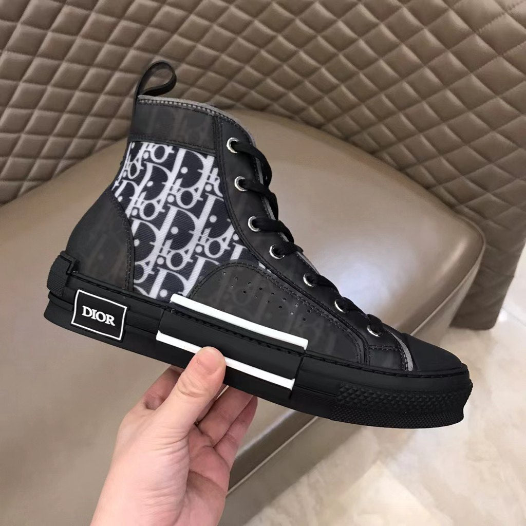 Dior sneakers