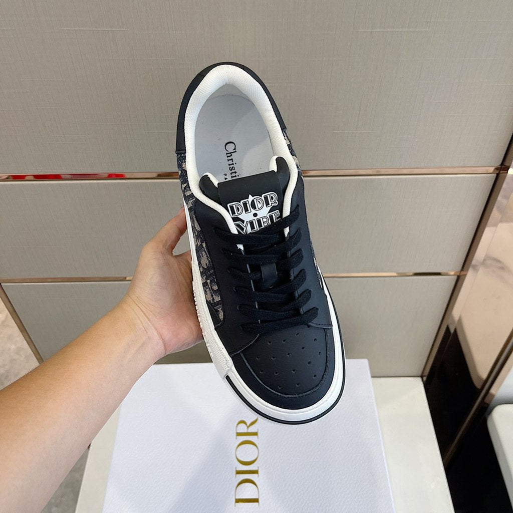 Dior sneakers