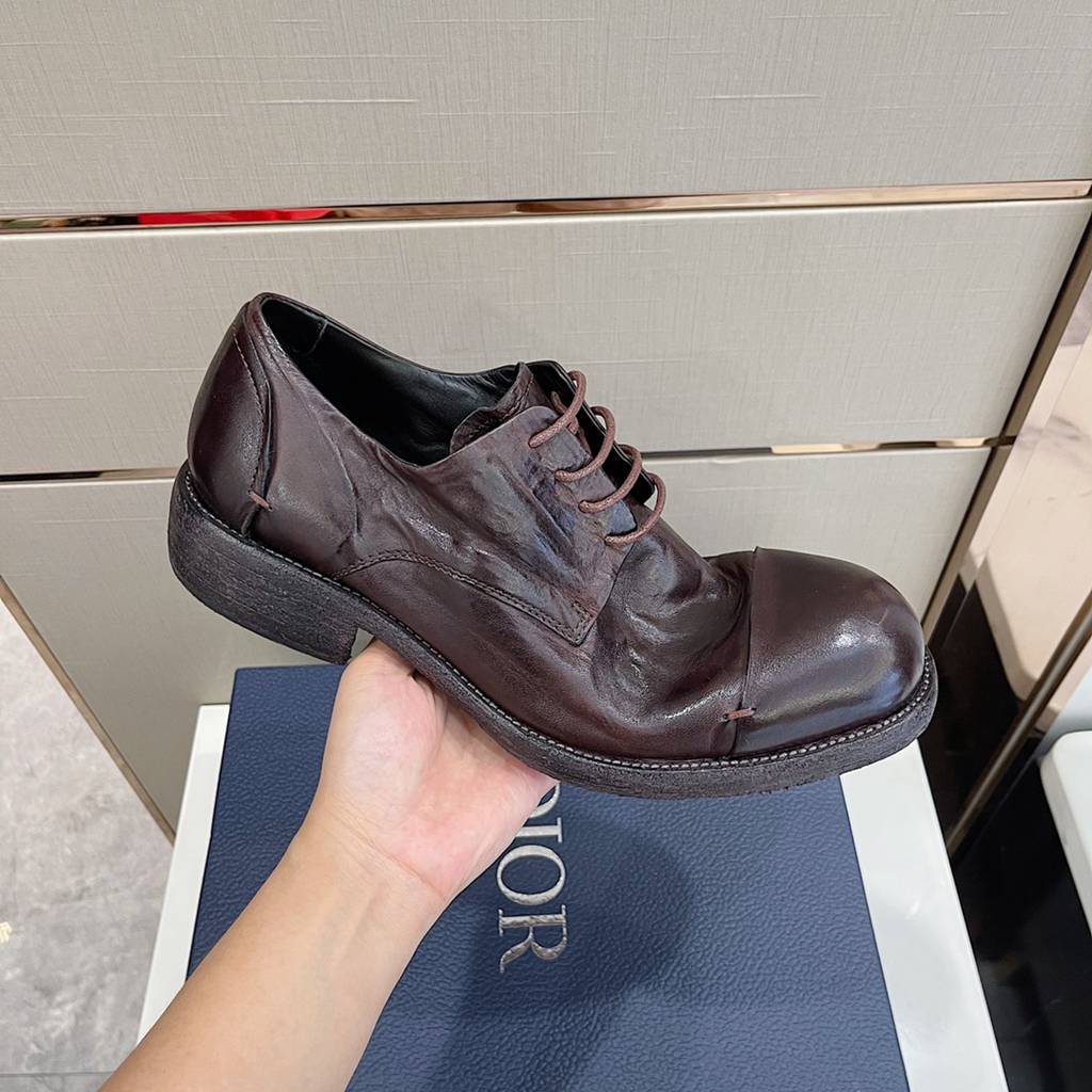 Dior sneakers