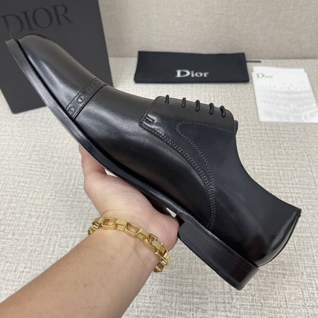 Dior sneakers