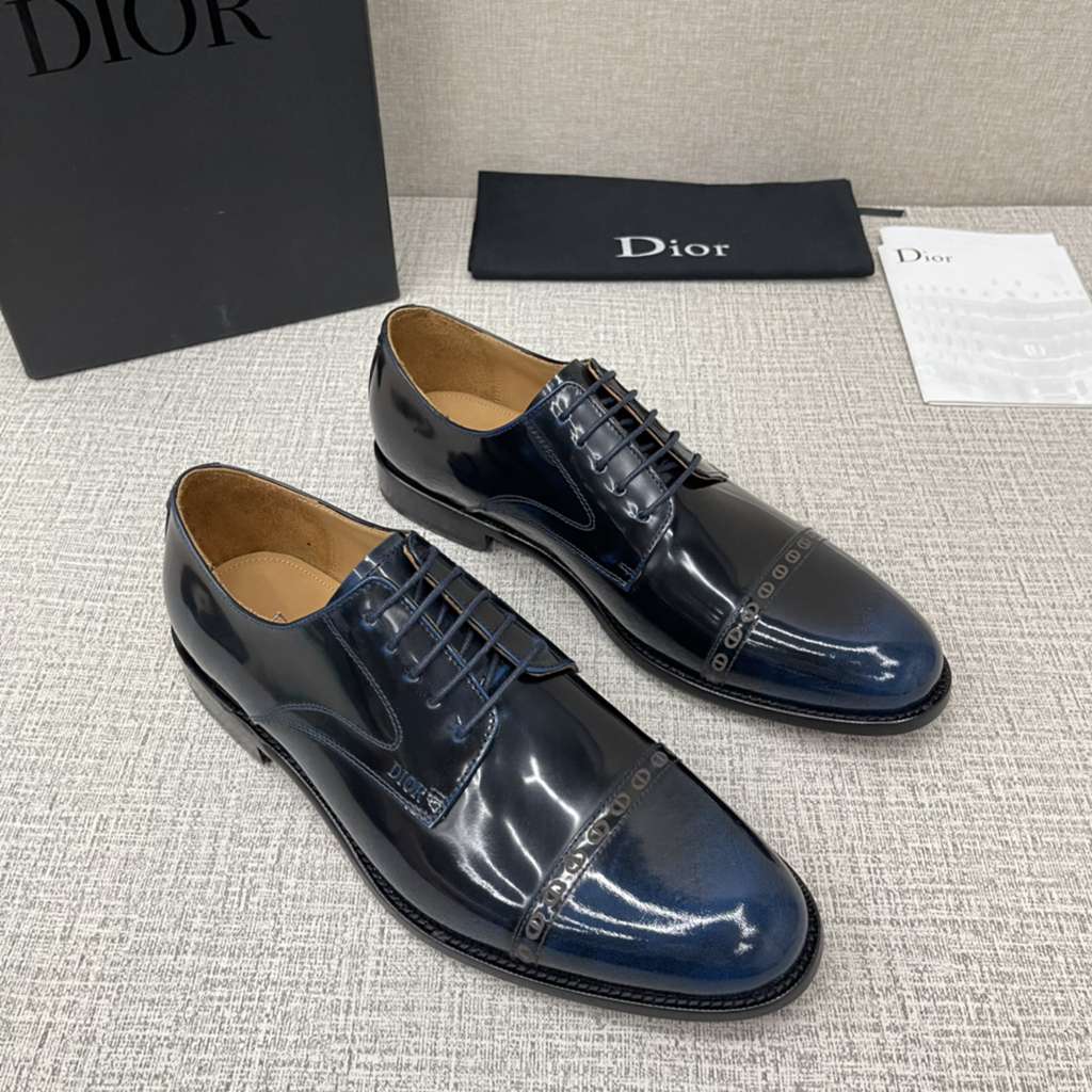 Dior sneakers