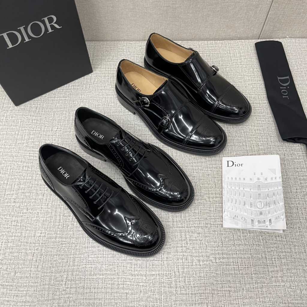 Dior sneakers