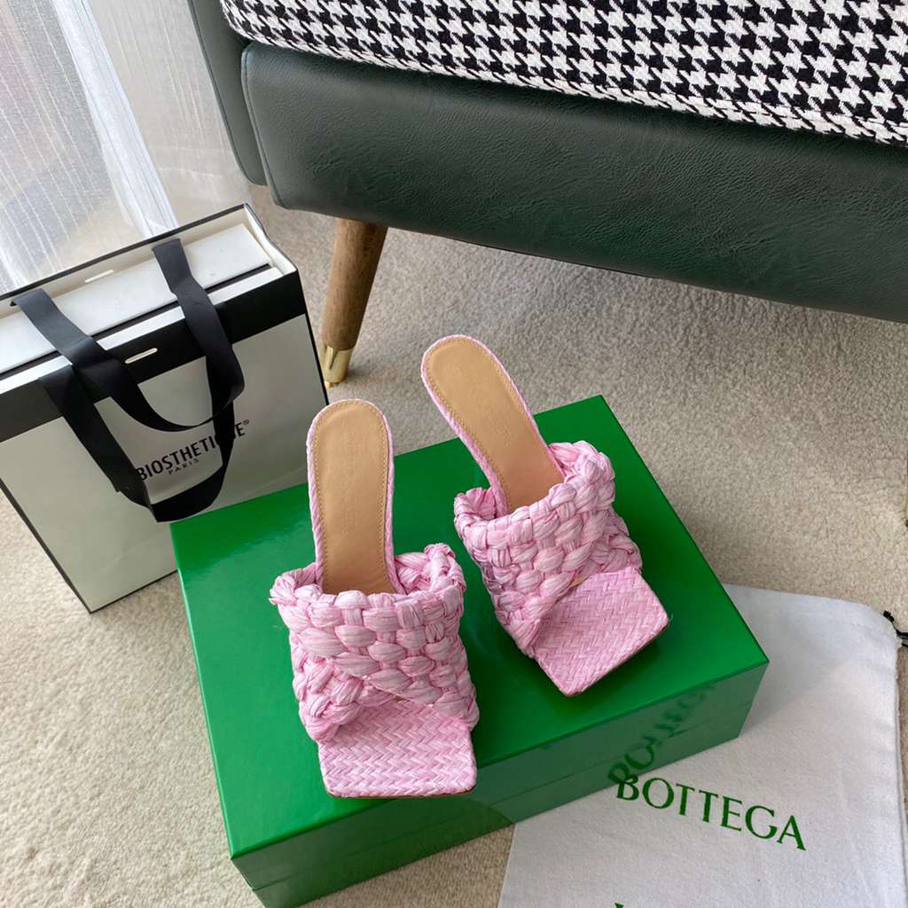 Bottega Veneta