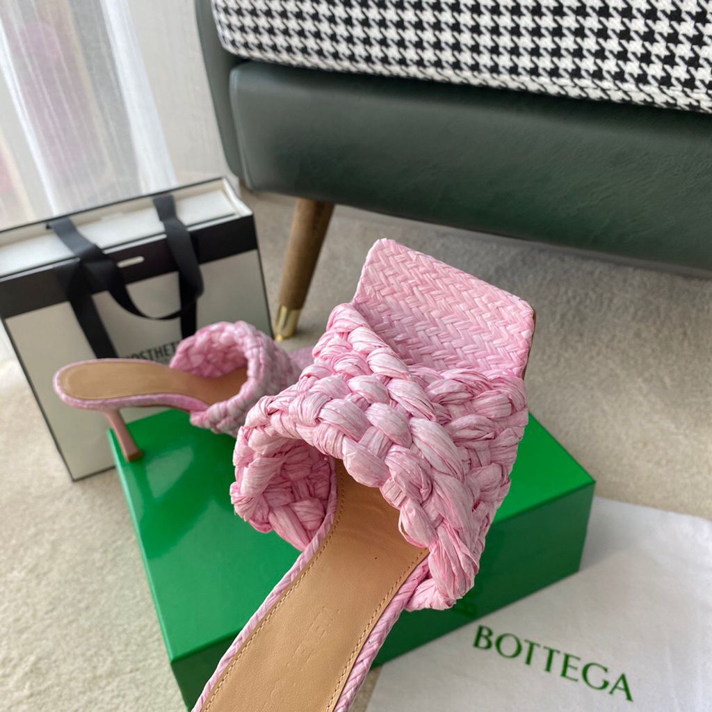 Bottega Veneta