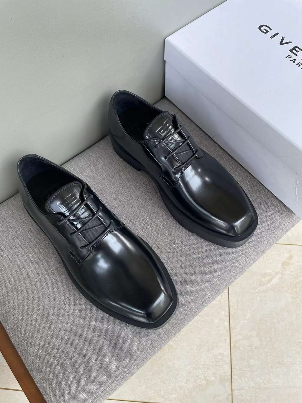 GIVENCY SHOES