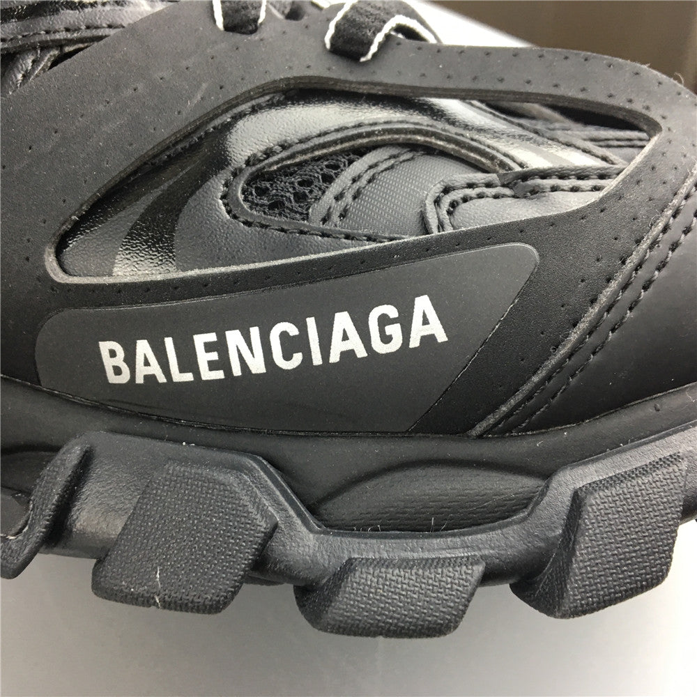 Balenciaga Noir