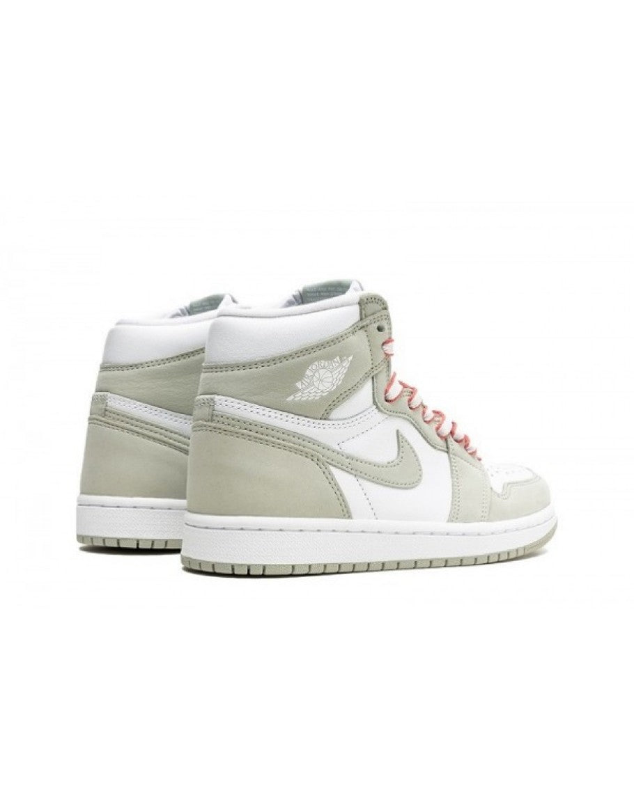 Wmns Air Jordan 1 Retro High OG 'Seafoam'