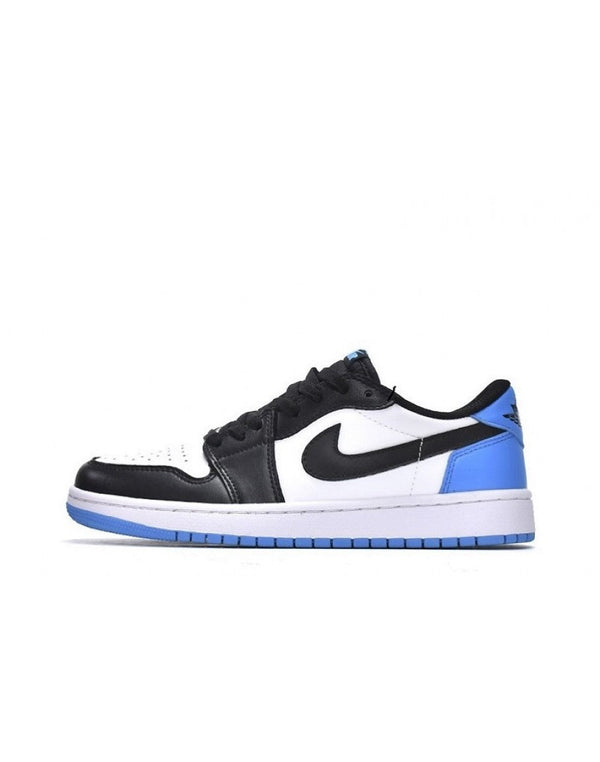 Air Jordan 1 Retro Low OG 'UNC'