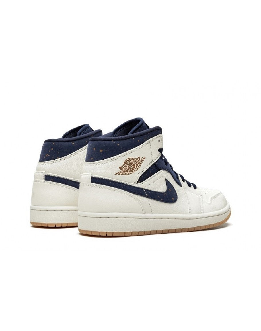 Air Jordan 1 Mid 'Jeter'