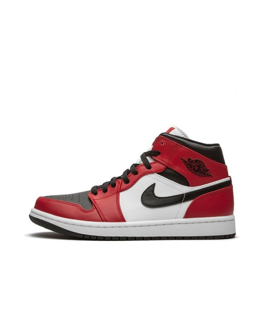 Air Jordan 1 Mid 'Chicago Black Toe'