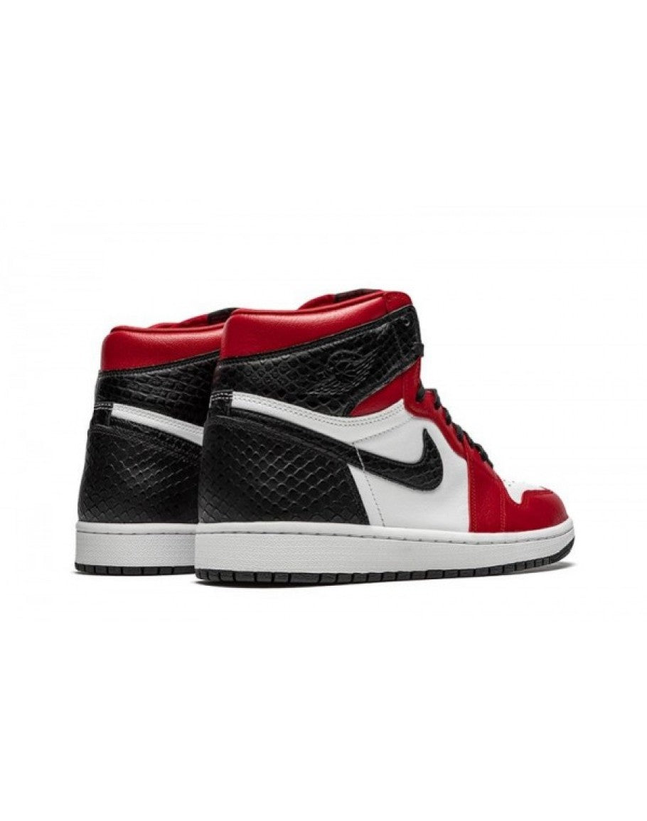 Wmns Air Jordan 1 Retro High OG 'Satin Red'