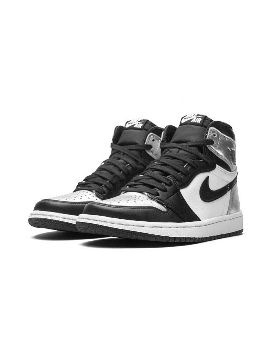 Wmns Air Jordan 1 Retro High OG 'Silver Toe'