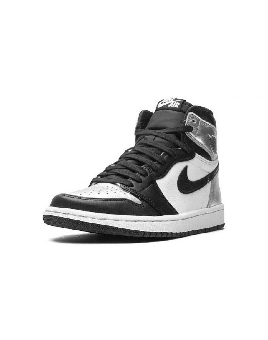 Wmns Air Jordan 1 Retro High OG 'Silver Toe'