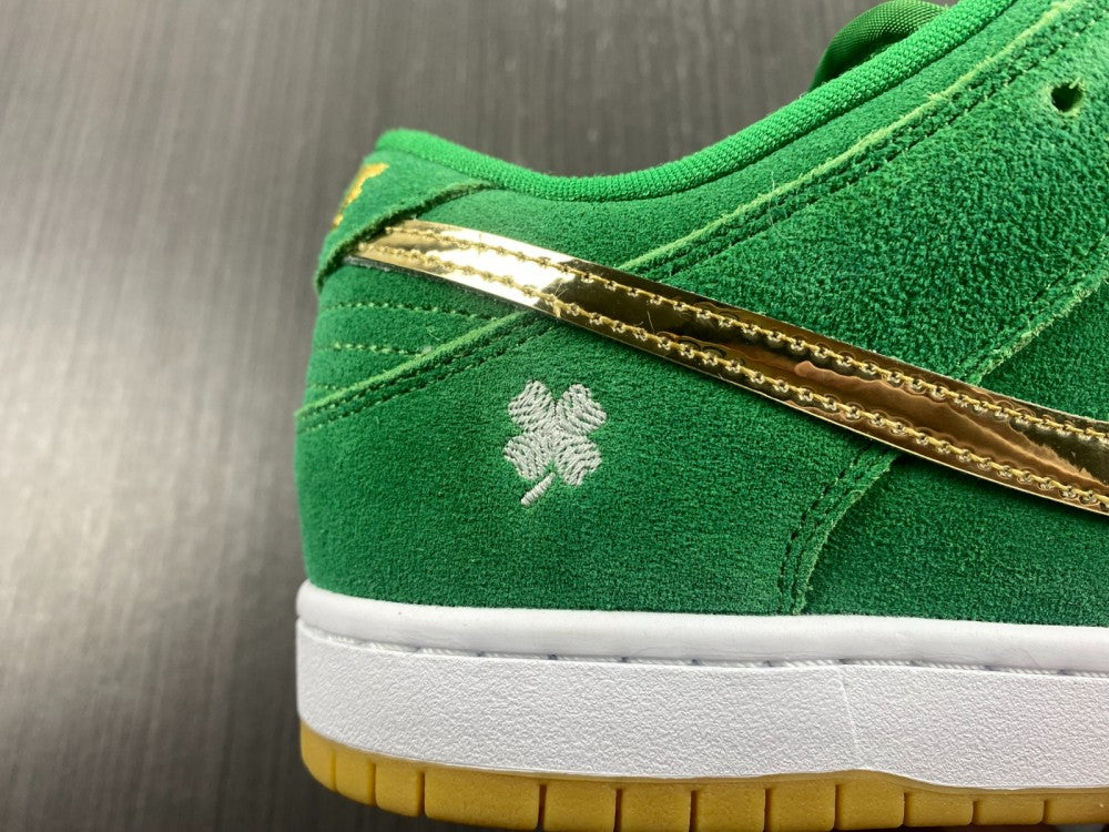 Nike SB Dunk Low St. Patrick's Day