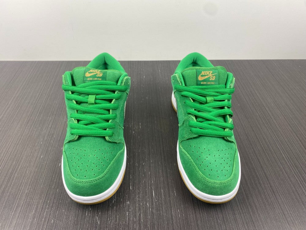 Nike SB Dunk Low St. Patrick's Day